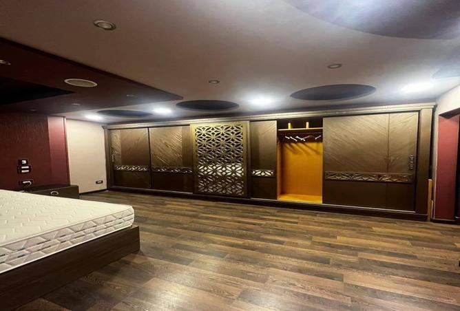 7992684 - Property Image 2