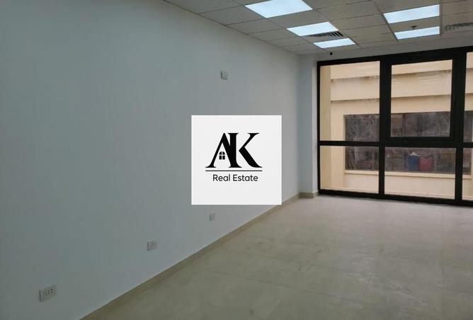 8184961 - Property Image 2