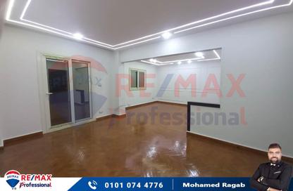 شقة - 3 غرف نوم - 2 حمامات للبيع في شارع إسكندر إبراهيم - ميامي - حي اول المنتزة - الاسكندرية