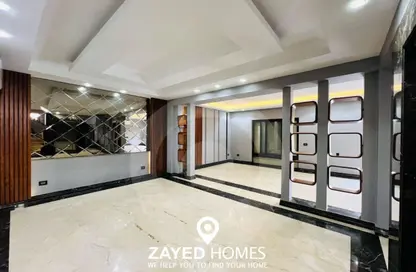 Townhouse - 5 Bedrooms - 5 Bathrooms for sale in Westown - Sheikh Zayed Compounds - Sheikh Zayed City - Giza