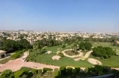 Villa - 4 Bedrooms - 4 Bathrooms for rent in Zayed 2000 - 4th District - Sheikh Zayed City - Giza