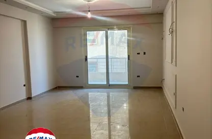 Apartment - 3 Bedrooms - 2 Bathrooms for sale in Abo Qir St. - Ibrahimia - Hay Wasat - Alexandria