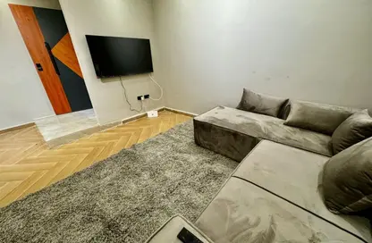 شقة - 3 غرف نوم - 2 حمامات للايجار في شارع الجزيرة - المستثمرين الجنوبية - مدينة القاهرة الجديدة - القاهرة