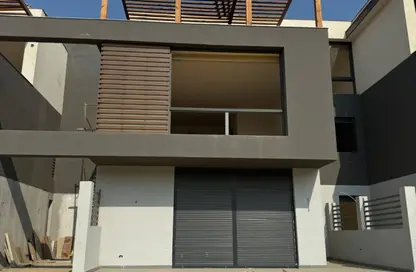 Apartment - 2 Bedrooms - 3 Bathrooms for sale in City View - Cairo Alexandria Desert Road - 6 October City - Giza