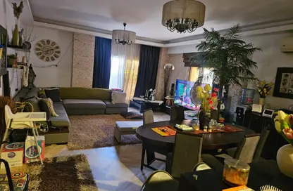 Apartment - 2 Bedrooms - 1 Bathroom for sale in El Narges Buildings - Al Narges - New Cairo City - Cairo