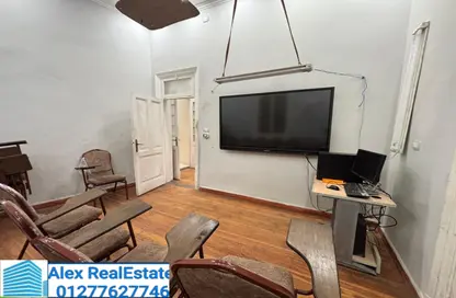 مساحات مكتبية - استوديو - 3 حمامات للايجار في شارع شامبليون - الأزاريطة - حي وسط - الاسكندرية