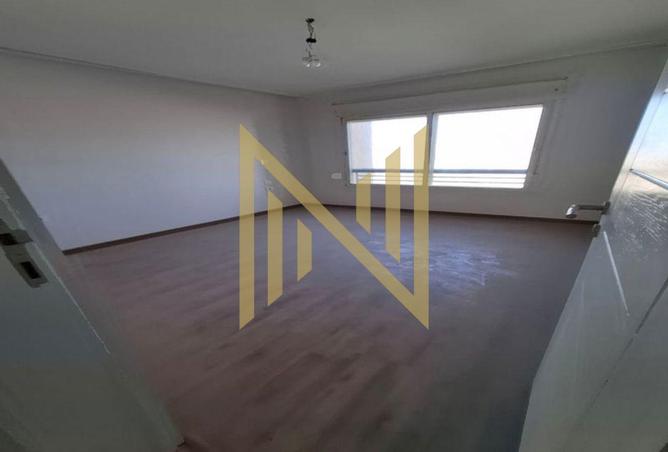 8104957 - Property Main Image