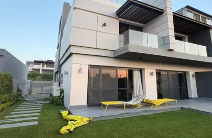 تاون هاوس - 3 غرف نوم - 3 حمامات للايجار في باتيو الزهراء - كمبوندات الشيخ زايد - الشيخ زايد - الجيزة