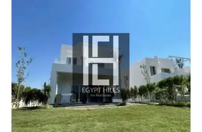 Chalet - 3 Bedrooms - 3 Bathrooms for sale in Jefaira - Ras Al Hekma - North Coast