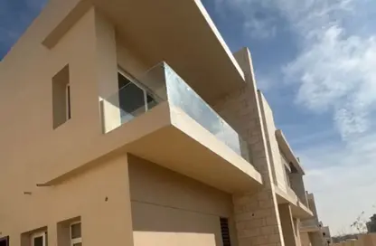 تاون هاوس - 3 غرف نوم - 5 حمامات للبيع في تواني هايد بارك - كمبوندات 6 أكتوبر - مدينة 6 أكتوبر - الجيزة