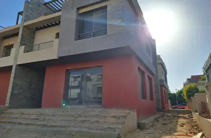 Townhouse - 3 Bedrooms - 4 Bathrooms for sale in Al Reem Residence - 26th of July Corridor - 6 October City - Giza