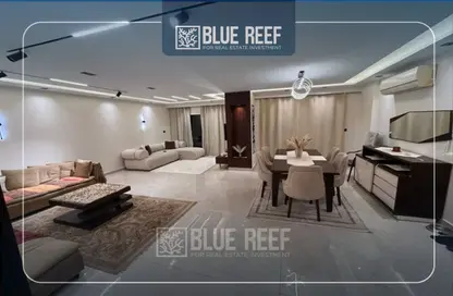 Apartment - 3 Bedrooms - 3 Bathrooms for sale in Stone Residence - 5th Settlement Compounds - The 5th Settlement - New Cairo City - Cairo