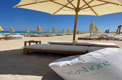 Chalet - 3 Bedrooms - 3 Bathrooms for sale in Seashore - Ras Al Hekma - North Coast