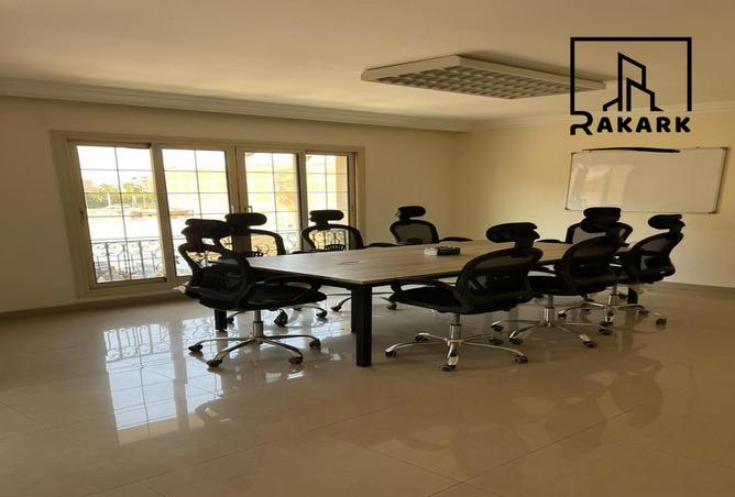 8489075 - Property Image 2