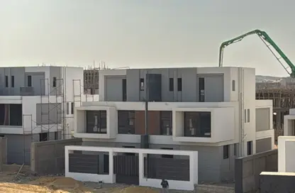 Villa - 4 Bedrooms - 4 Bathrooms for sale in El Patio Town - 5th Settlement Compounds - The 5th Settlement - New Cairo City - Cairo