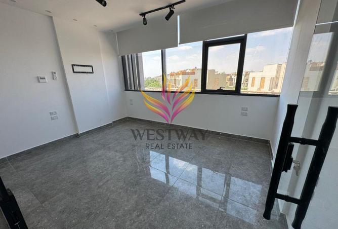 8296144 - Property Image 2