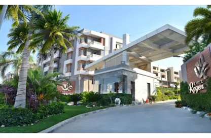 Apartment - 2 Bedrooms - 1 Bathroom for sale in Zayed Regency - Sheikh Zayed Compounds - Sheikh Zayed City - Giza