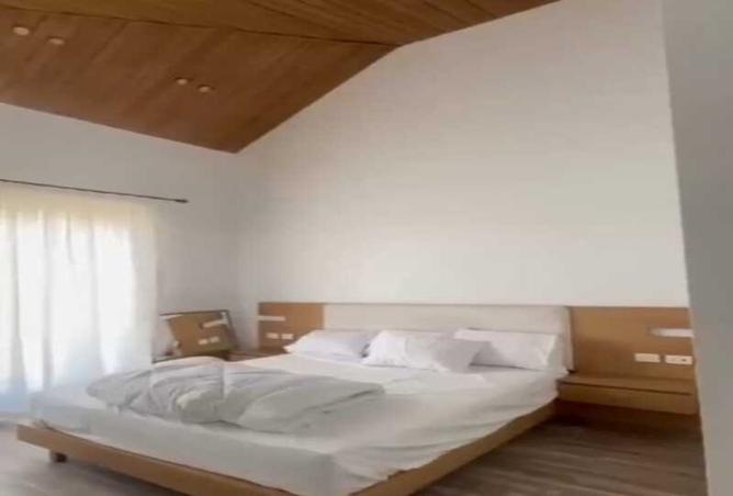 7977419 - Property Main Image
