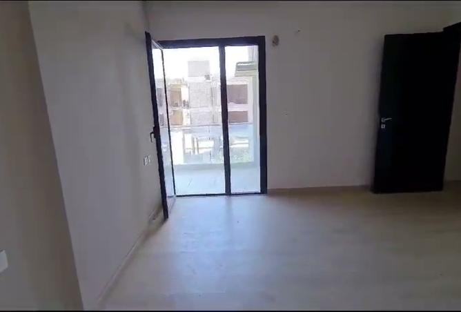 8353173 - Property Image 2