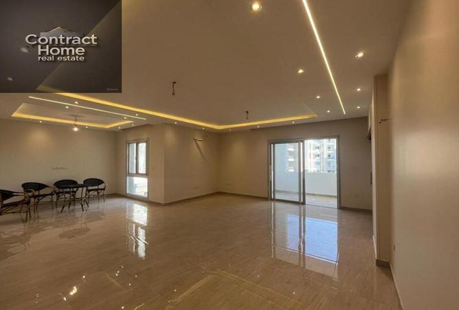 8227793 - Property Image 3