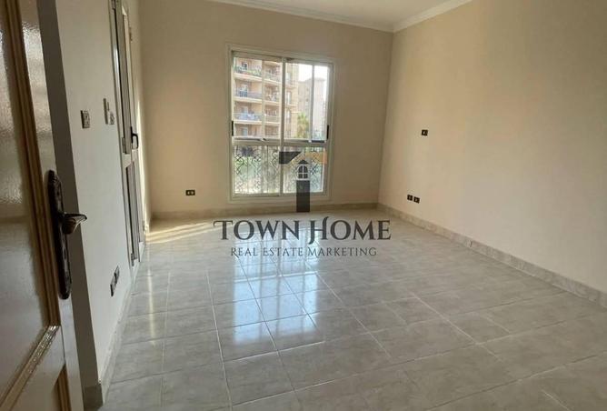 8220173 - Property Image 3