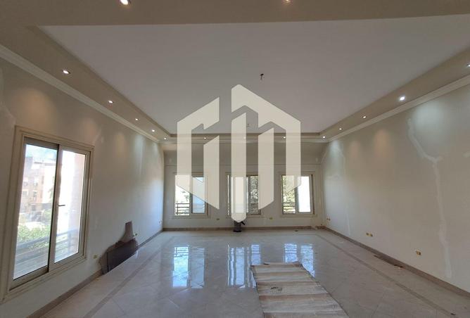 8406398 - Property Image 2