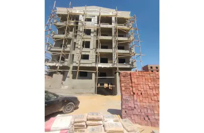Apartment - 3 Bedrooms - 2 Bathrooms for sale in Bait Alwatan - The 5th Settlement - New Cairo City - Cairo