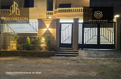 Apartment - 4 Bedrooms - 3 Bathrooms for sale in Gate 1 - Khofo - Hadayek El Ahram - Giza
