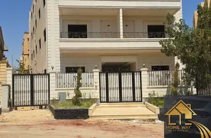 شقة - 4 غرف نوم - 4 حمامات للبيع في الياسمين 1 - الياسمين - مدينة القاهرة الجديدة - القاهرة