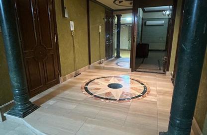 Apartment - 3 Bedrooms - 2 Bathrooms for sale in Abdallah Ibn Al Taher St. - 6th Zone - Nasr City - Cairo