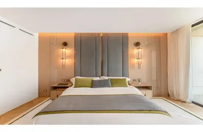 Apartment - 4 Bedrooms - 5 Bathrooms for sale in Nile St. - Dokki - Giza