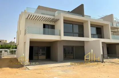 Townhouse - 3 Bedrooms - 4 Bathrooms for sale in Moon Residences - Fifth Square - The 5th Settlement - New Cairo City - Cairo