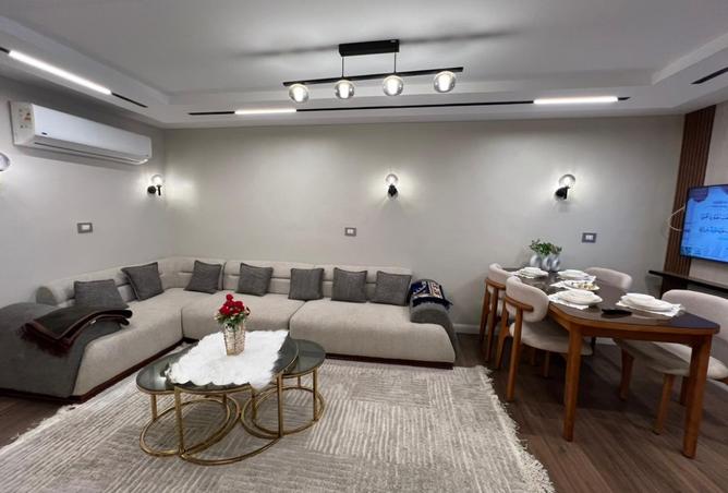 8201053 - Property Image 2