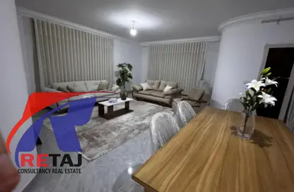 Apartment - 3 Bedrooms - 2 Bathrooms for rent in Musab Bin Omair St. - Area E - Ganoob El Acadimia - New Cairo City - Cairo Apartment - 3 Bedrooms - 2 Bathrooms for rent in Musab Bin Omair St. - Area E - Ganoob El Acadimia - New Cairo City - Cairo