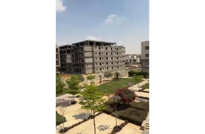 (بنتهاوس  (روف - 2 غرف نوم - 2 حمامات للبيع في مون ريزيدنس - فيفث سكوير - التجمع الخامس - مدينة القاهرة الجديدة - القاهرة