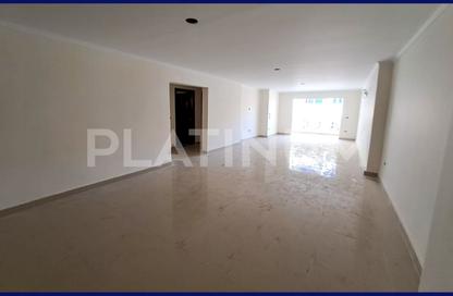 Apartment - 3 Bedrooms - 3 Bathrooms for sale in Mohamed Bahaa Al Din Al Ghouri St. - Smouha - Hay Sharq - Alexandria