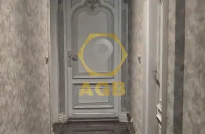 Apartment - 4 Bedrooms - 3 Bathrooms for sale in Mubarak St. - Ard El Golf - Heliopolis - Masr El Gedida - Cairo