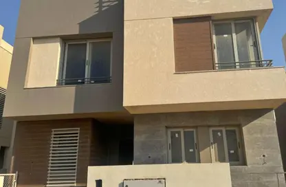 Villa - 3 Bedrooms - 3 Bathrooms for sale in Palm Hills New Cairo - 5th Settlement Compounds - The 5th Settlement - New Cairo City - Cairo