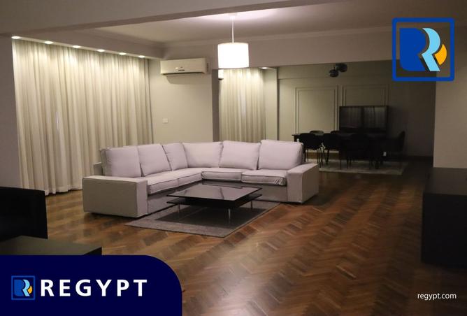 8190018 - Property Image 2