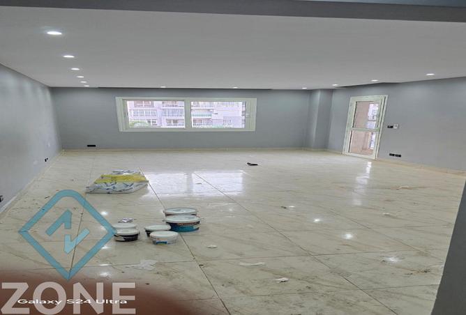 8257416 - Property Image 2