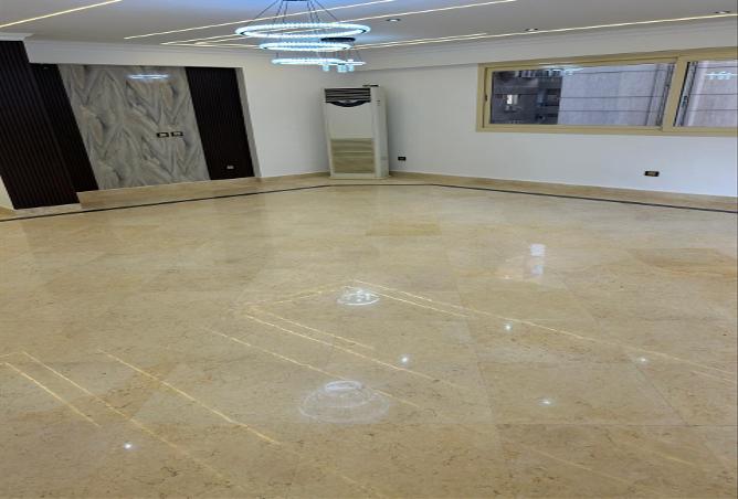 8442516 - Property Image 2