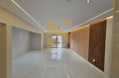 Apartment - 3 Bedrooms - 2 Bathrooms for sale in Al Khamayel city - Sheikh Zayed Compounds - Sheikh Zayed City - Giza Apartment - 3 Bedrooms - 2 Bathrooms for sale in Al Khamayel city - Sheikh Zayed Compounds - Sheikh Zayed City - Giza