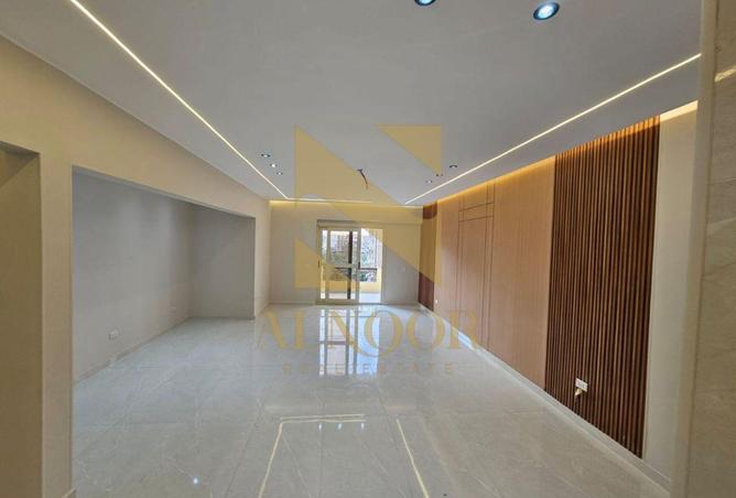 8378713 - Property Main Image