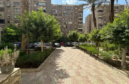 شقة - 3 غرف نوم - 2 حمامات للبيع في شارع حسن افلاطون - مساكن المهندسين - مدينة نصر - القاهرة