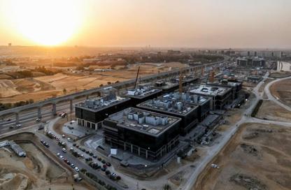 محل تجاري - استوديو للبيع في جولدن جيت - شارع التسعين الجنوبي - التجمع الخامس - مدينة القاهرة الجديدة - القاهرة