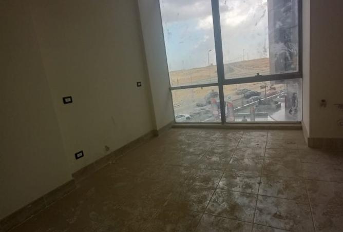 8400012 - Property Image 3