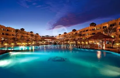 (بنتهاوس  (روف - 3 غرف نوم - 3 حمامات للبيع في باى ويست - سوما باى - سفاجا - الغردقة - محافظة البحر الاحمر