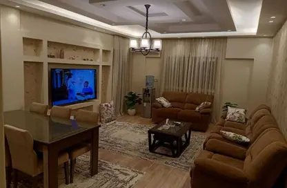 Apartment - 2 Bedrooms - 1 Bathroom for rent in El Rehab Extension - Al Rehab - New Cairo City - Cairo