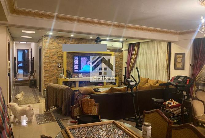 8188031 - Property Image 3