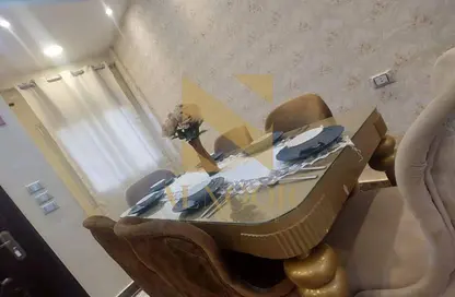 Chalet - 2 Bedrooms - 2 Bathrooms for rent in Al Mohandes Ahmed Kamal Hamdy St. - 16th District - Sheikh Zayed City - Giza